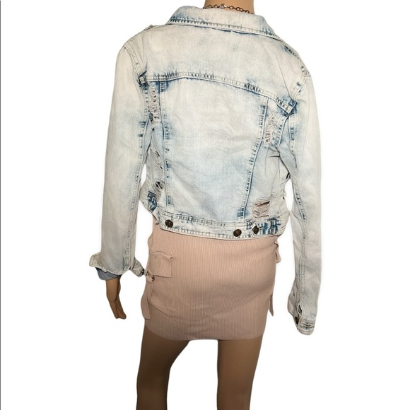 Jean jacket - Picture 2 of 2